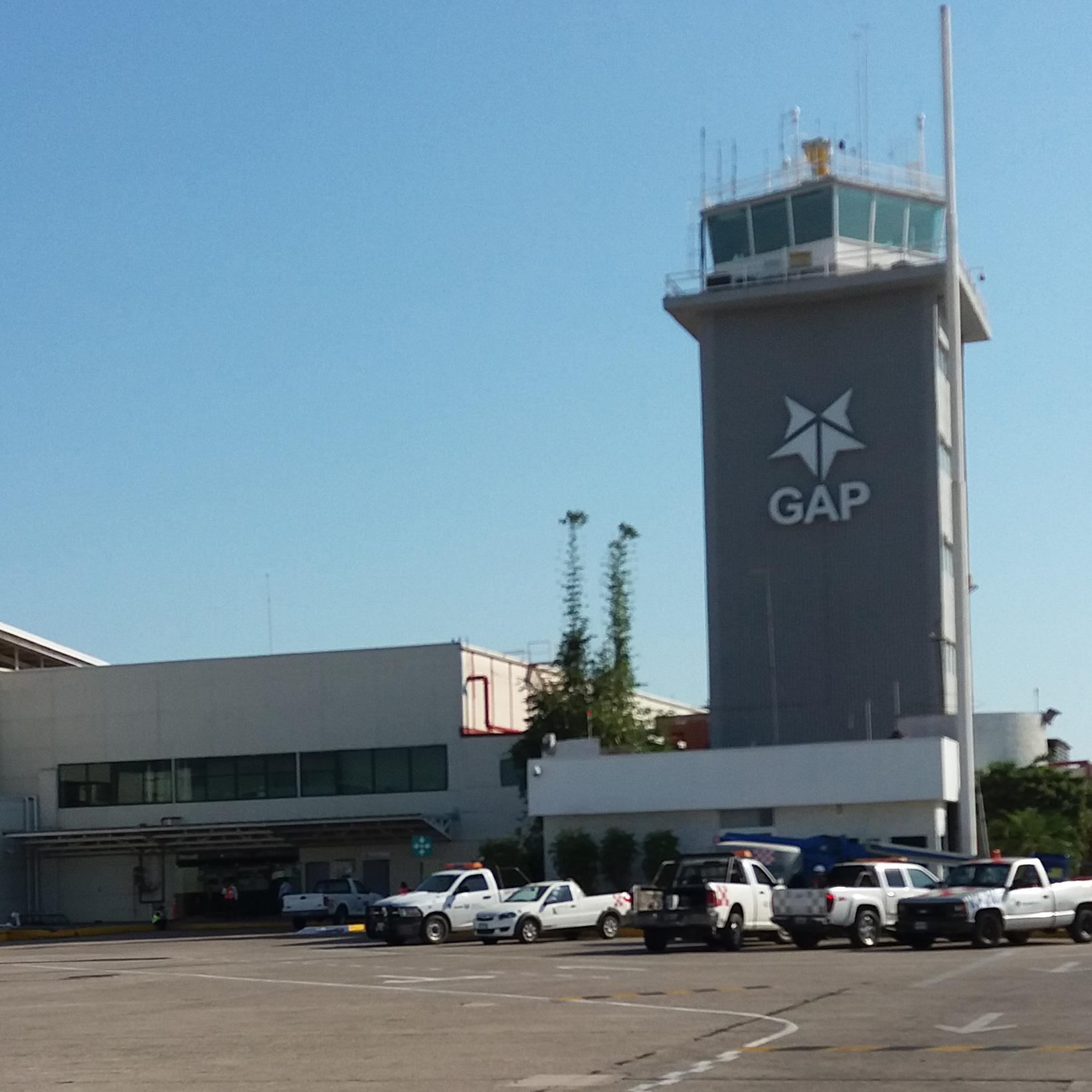 Ineco colabora con GAP desde 2003, desarrollando, entre otros, los Programas Maestros de Desarrollo de los doce aeropuertos que GAP administra, opera, mantiene y desarrolla en las regiones del Pacífico y Centro de México.