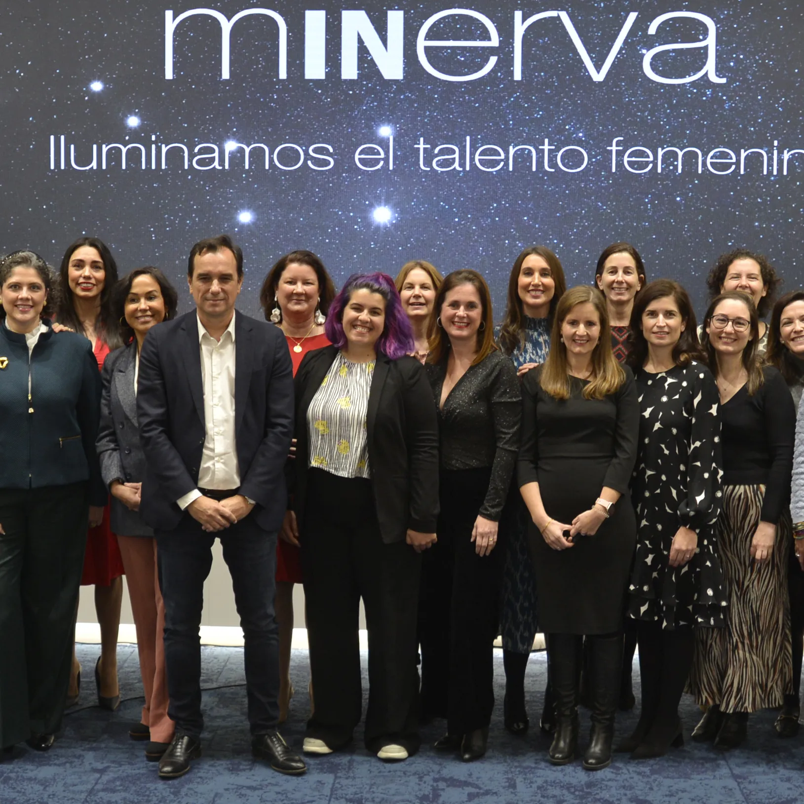 Desde su gestación en 2021, mINerva es una red abierta, colaborativa y voluntaria.