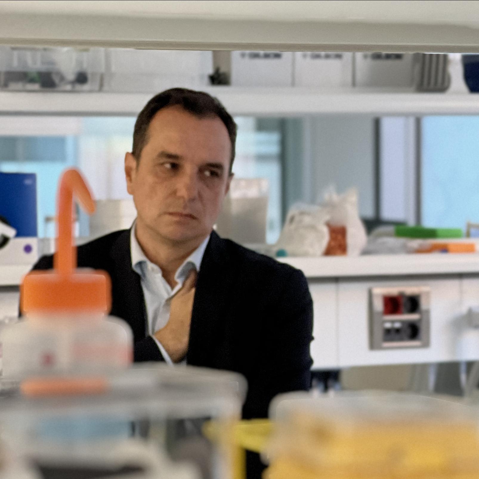 The president of Ineco visited the Beta Brain Research Centre in Barcelona.