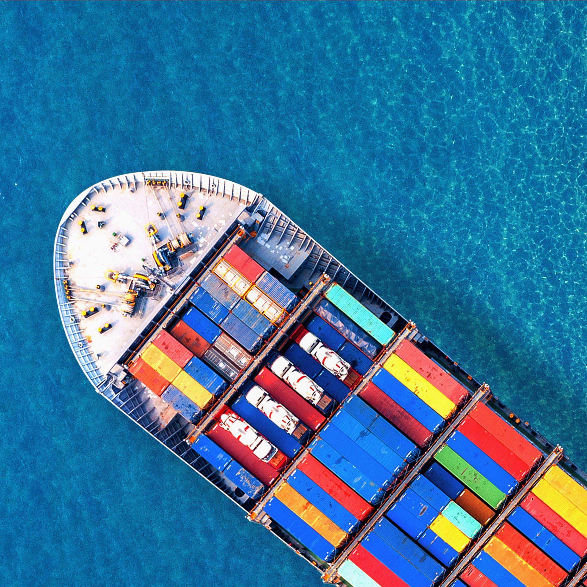 El transporte marítimo representa cerca del 80% del total de las mercancías transportadas en términos de toneladas.