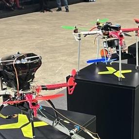 Drones to awaken scientific vocations