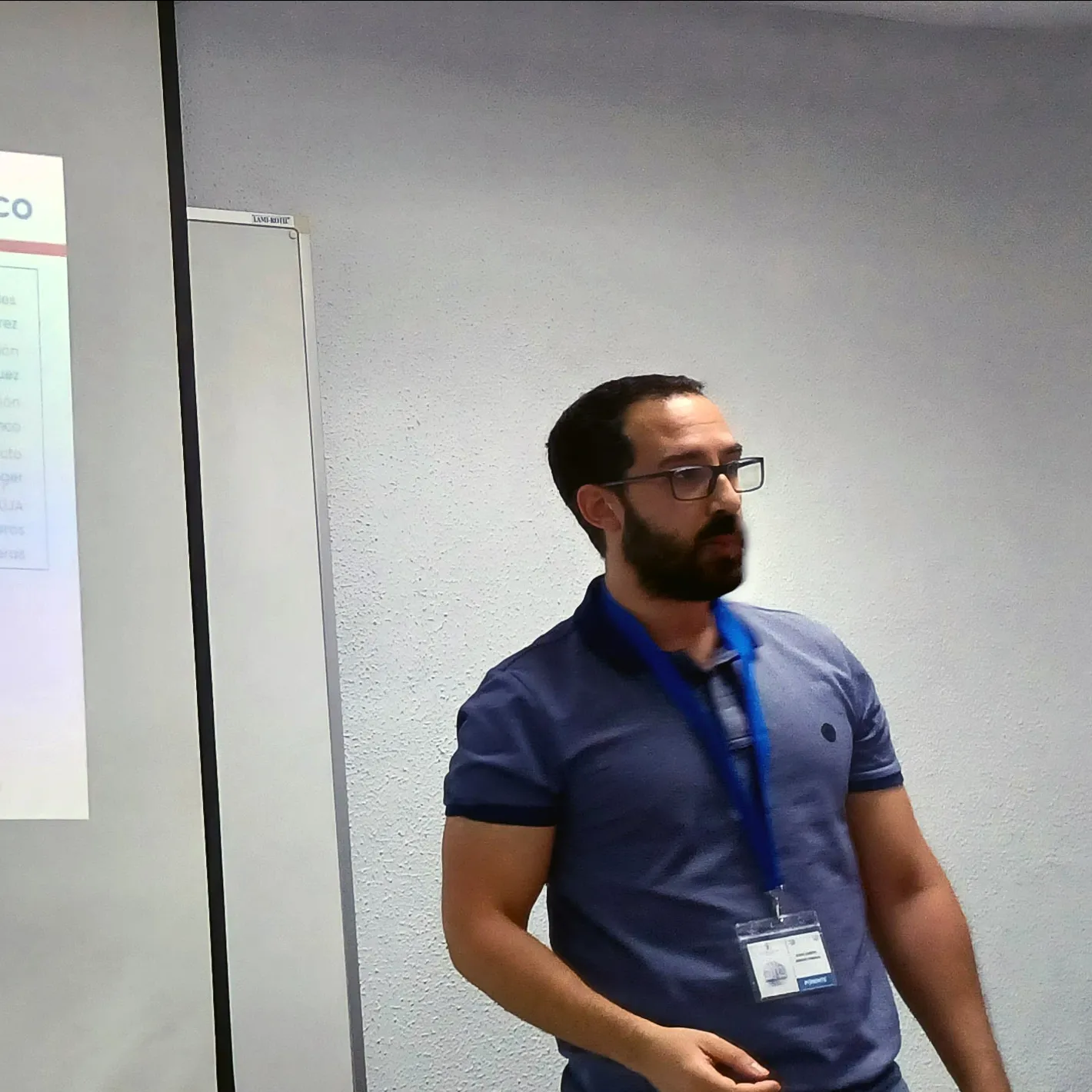 Juan Gabriel Arroyo, expert in CNS - ATM Systems, gave a presentation during this important event on the new tool for monitoring the structural health of road infrastructures, InecoSAR