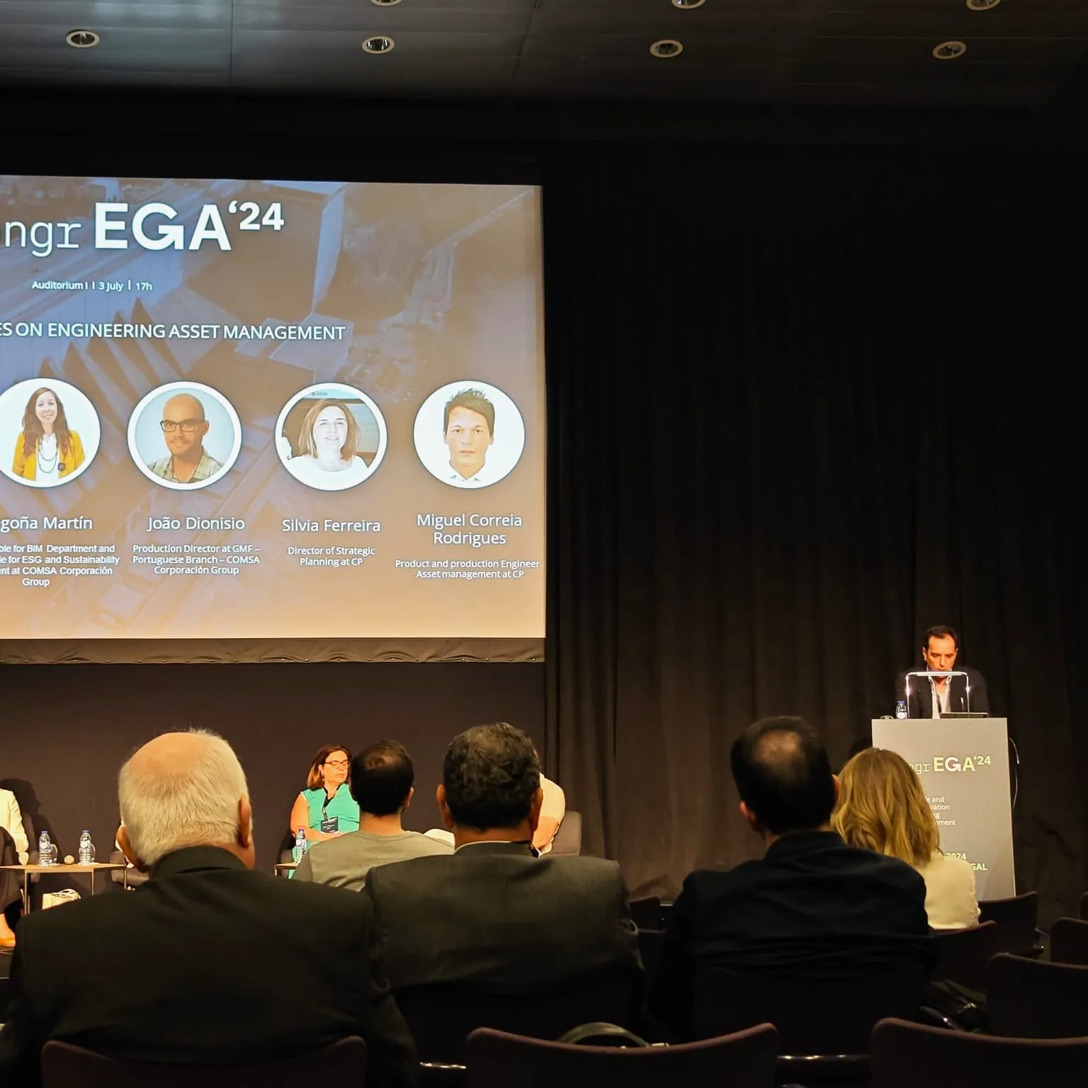 A moment of the presentation by Ineco's president