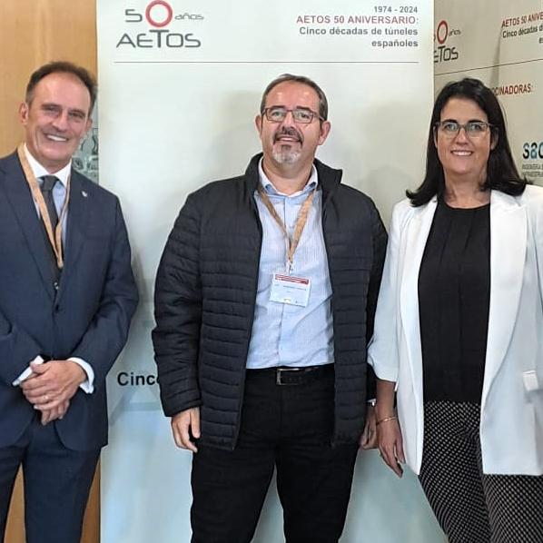 Los directores de obra, Agustín Tejedor, Pedro Antonio Lázaro e Ismael Romero, y la gerente en Licitaciones, Noelia Alonso.