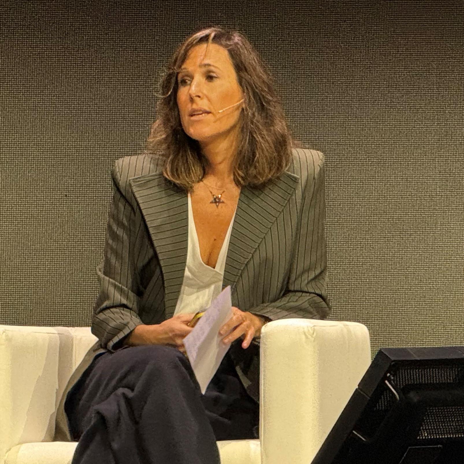 Beatriz Llorente, subdirectora de Licitaciones