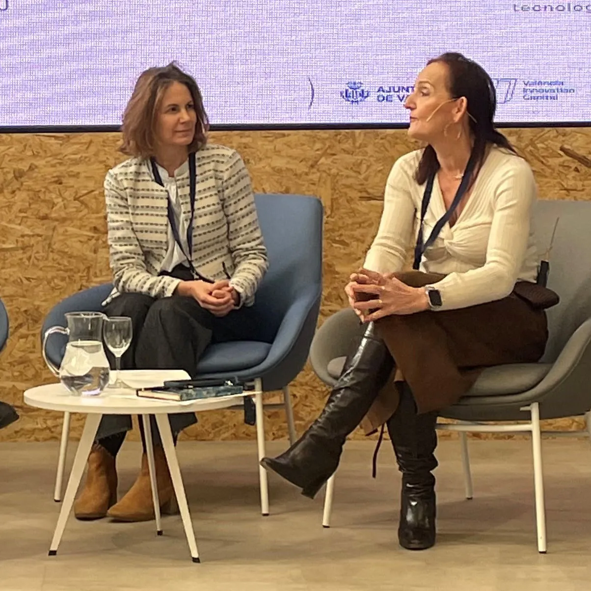 Ana Rodríguez, innovation expert, spoke at the event, highlighting the organisation's sensitivity and focus on improving people's quality of life through digital transformation and the responsible use of artificial intelligence (AI).