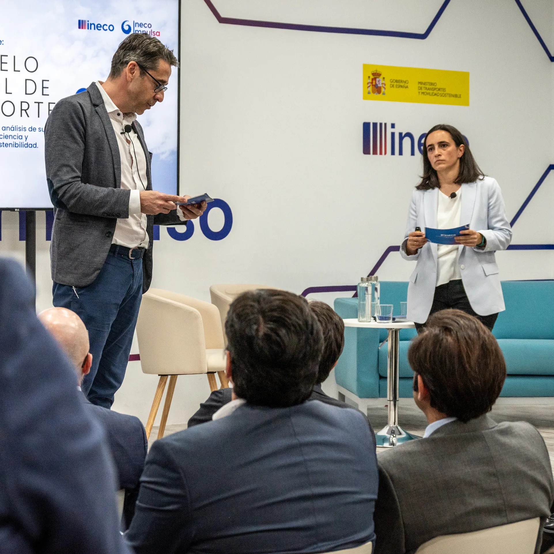 Imagen de la presentación del informe