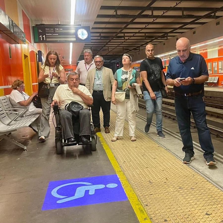 Personas con discapacidad, personal ferroviario y técnicos especializados han participado en la validación