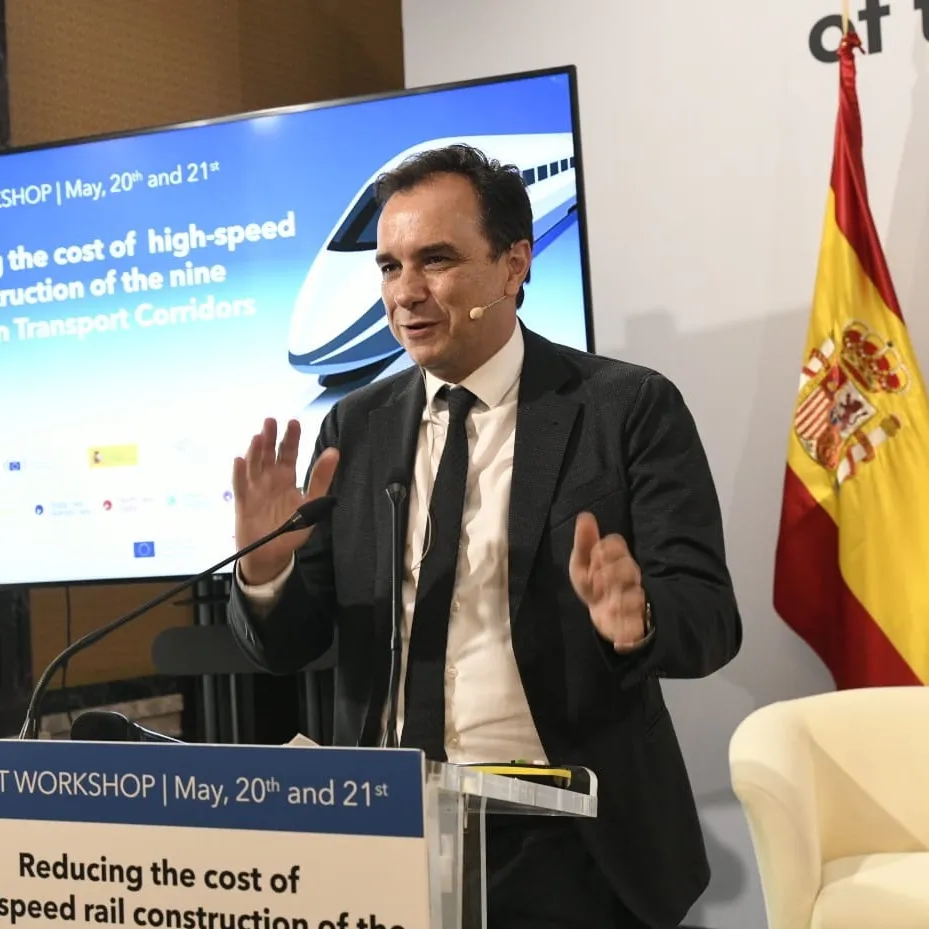 The president of Ineco, Sergio Vázquez Torrón, was in charge of officially closing the event