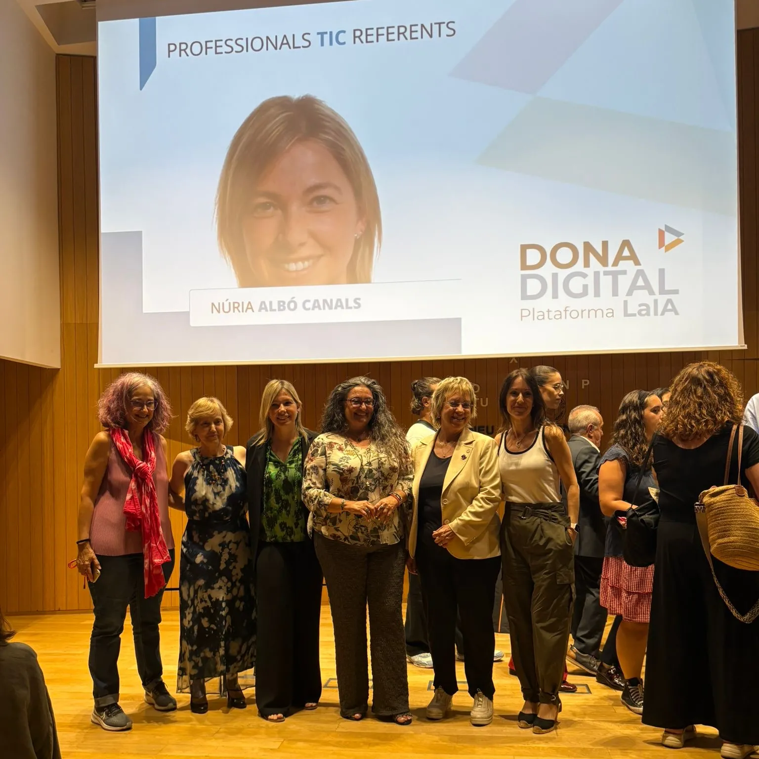 Núria Albó desarrolla proyectos como científica de datos en Ineco dentro de la colaboración con la Secretaría de Estado de Digitalización e Inteligencia Artificial