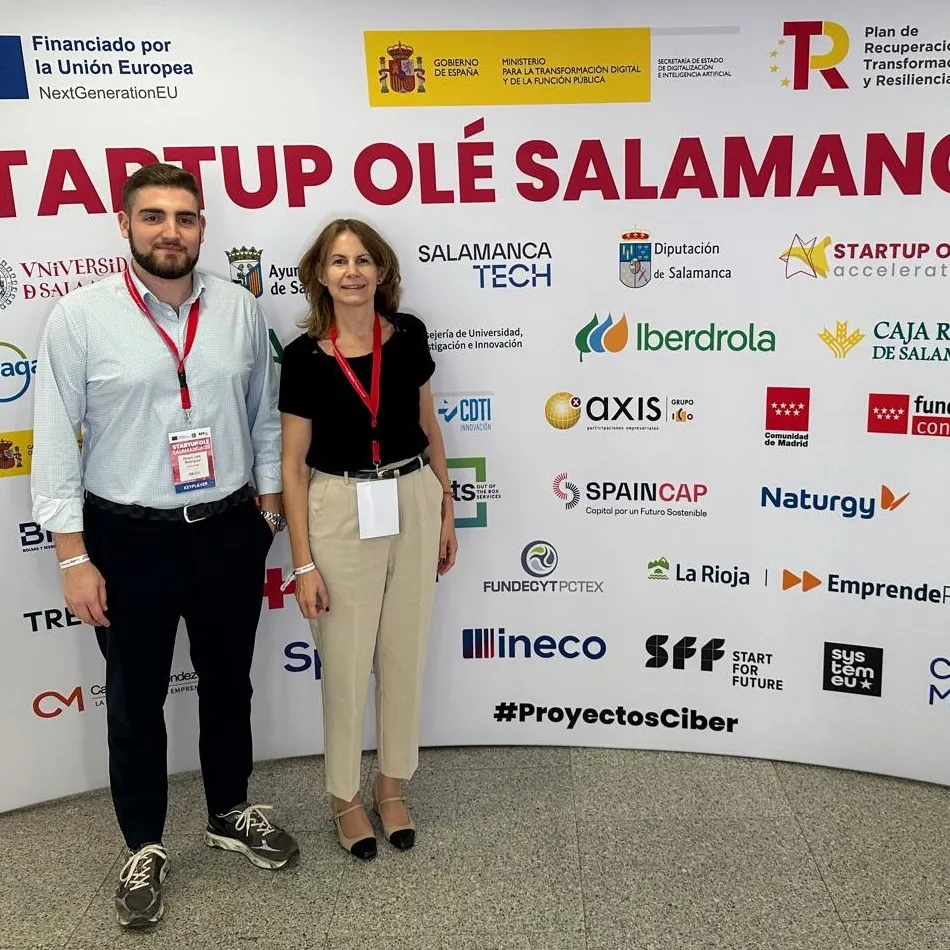 Imagen de los asistentes de Ineco a la feria