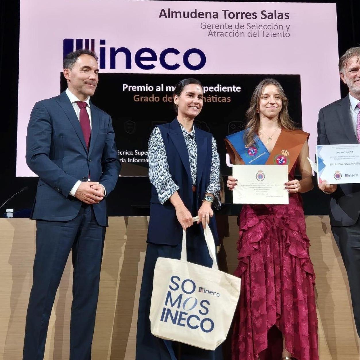 Ineco Awards Young Talent at the School of Computer Engineering