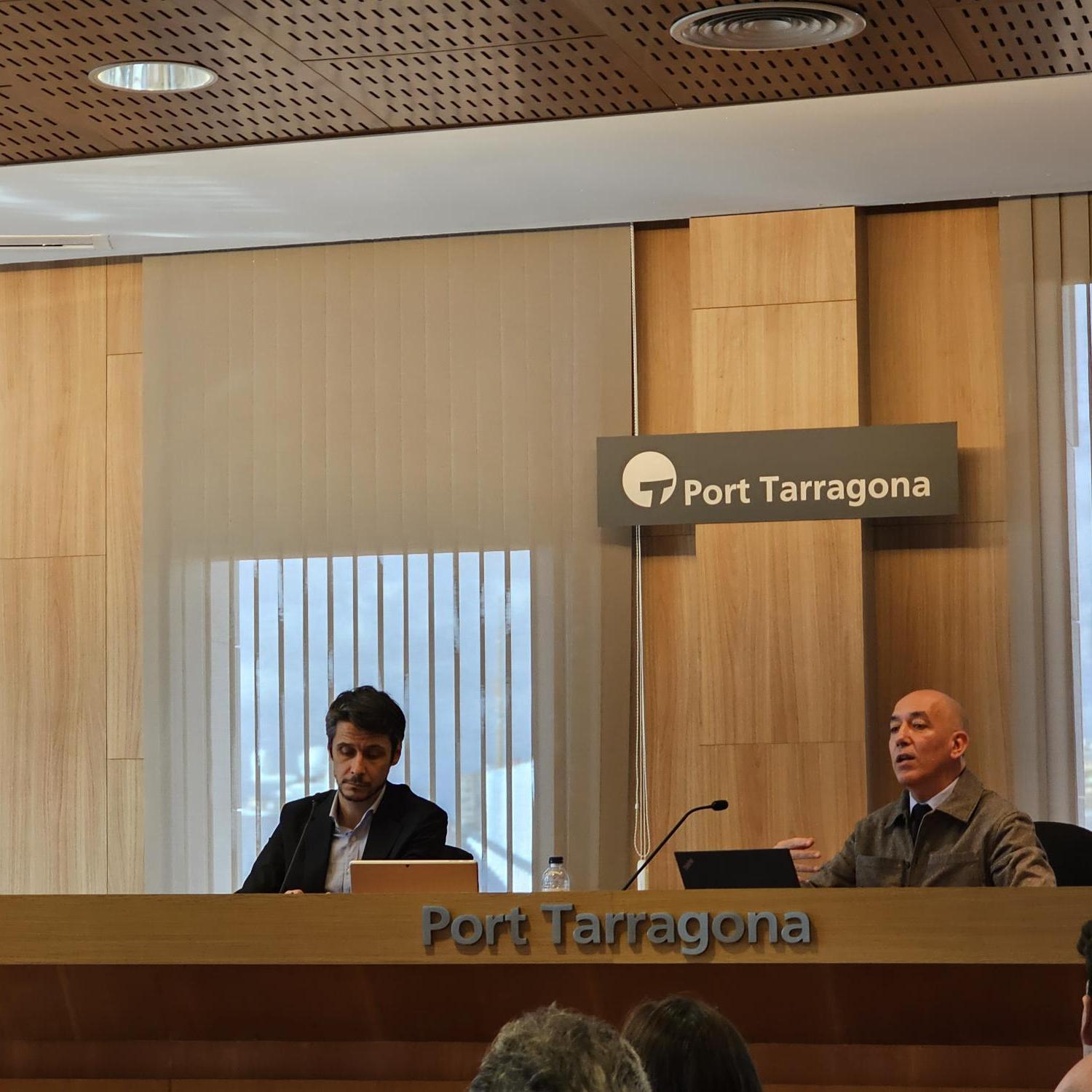 Ineco participa en el Puerto de Tarragona en una jornada dedicada al uso de drones en entornos portuarios