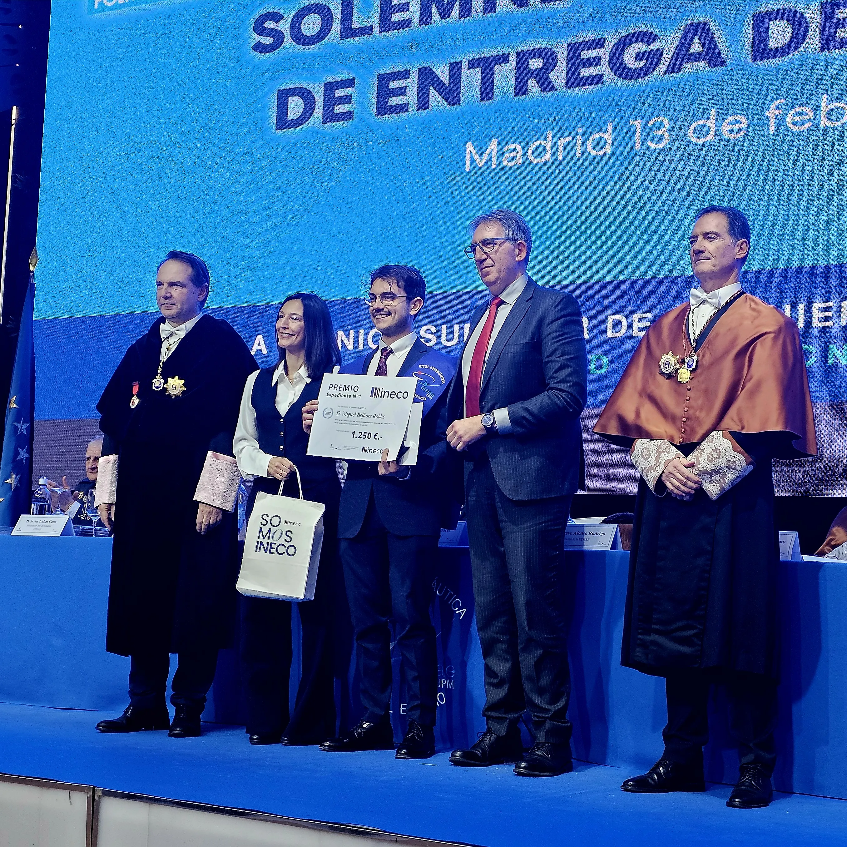 The award was presented to Miguel Belfiore in recognition of his academic excellence