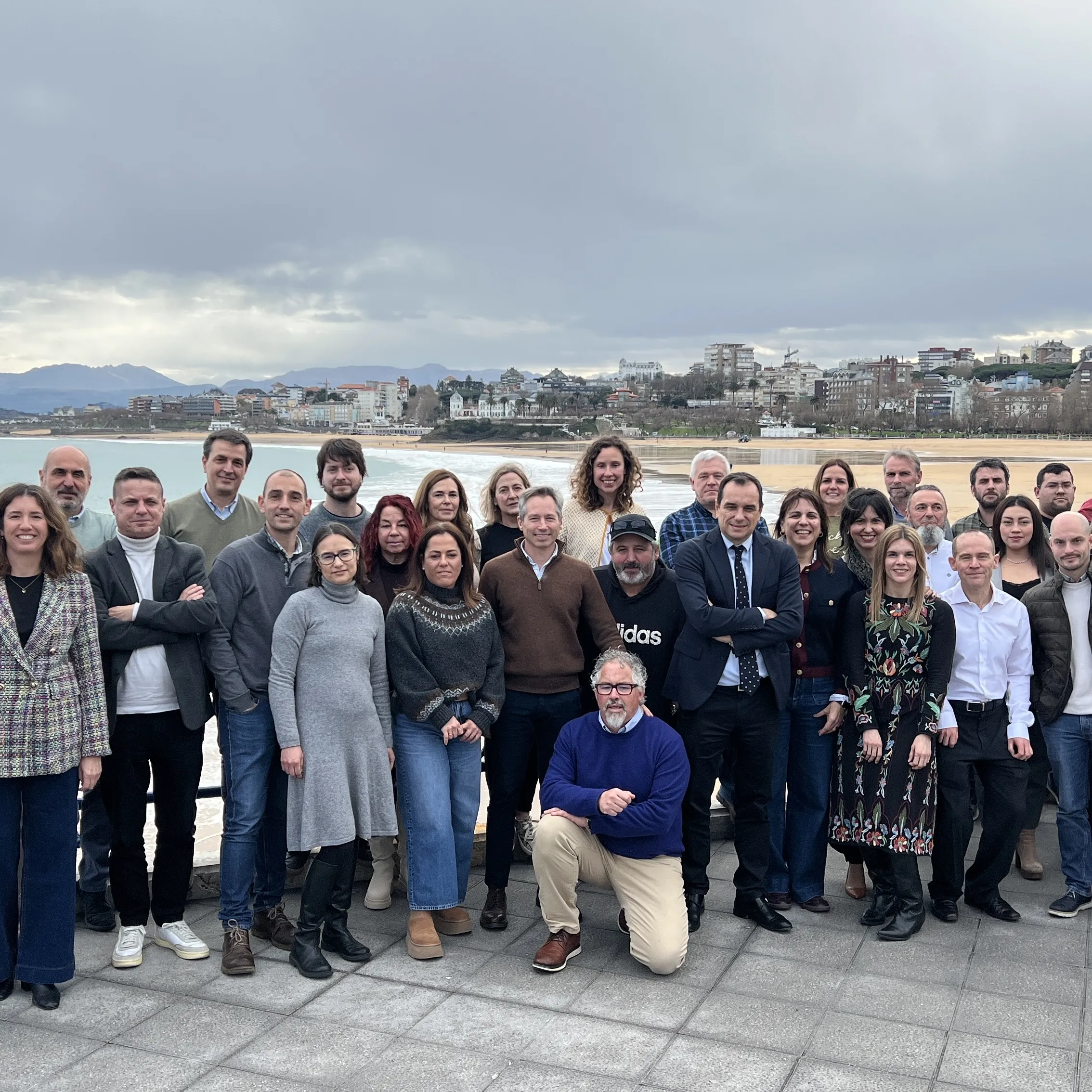  Actualmente, la compañía cuenta con un equipo que se ha casi triplicado desde 2021, hasta alcanzar cerca de 40 profesionales.