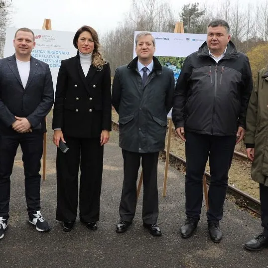 Las estaciones de Letonia contarán con el sello de Ineco