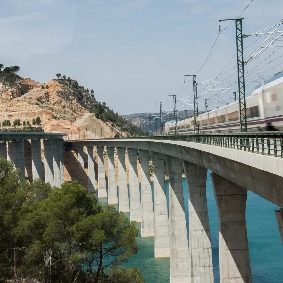 Puentes ferroviarios “inteligentes”