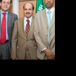 Members of the SRO visit Paseo de la Habana