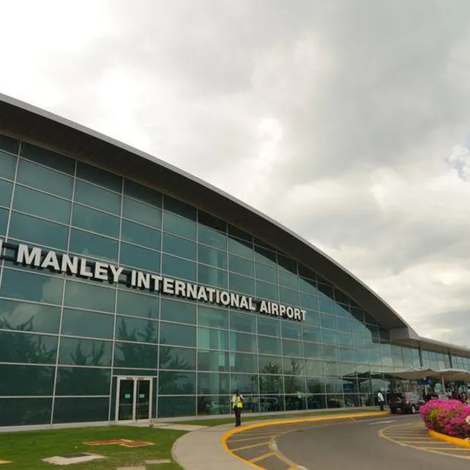 Jamaica entrusts Ineco with the development of its airports