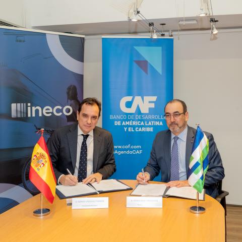 The president of Ineco, Sergio Vázquez Torrón, emphasised during the signing ceremony that "it is an honour for the company to strengthen alliances with the regions with which we have been linked since our origins more than 55 years ago.