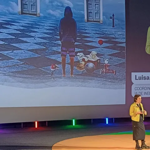 "Ineco is more than technology, it is innovation at the service of people. Working for the public sector gives you the opportunity to participate in projects that have a real impact on society," said Luisa Calvo, calling on young people to share their talent.