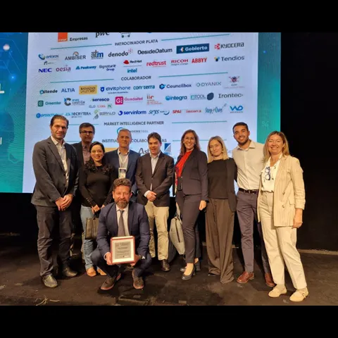 Representantes de la Oficina Técnica de Ineco han acompañado en este acto al jefe del Departamento de Operación de la Ciberseguridad de la AEAD, Jorge Fabeiro