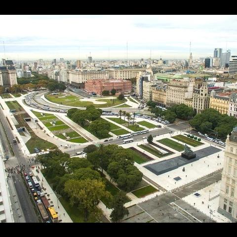 Paseo del Bajo receives the award for the Best Urban Works Project of the Year