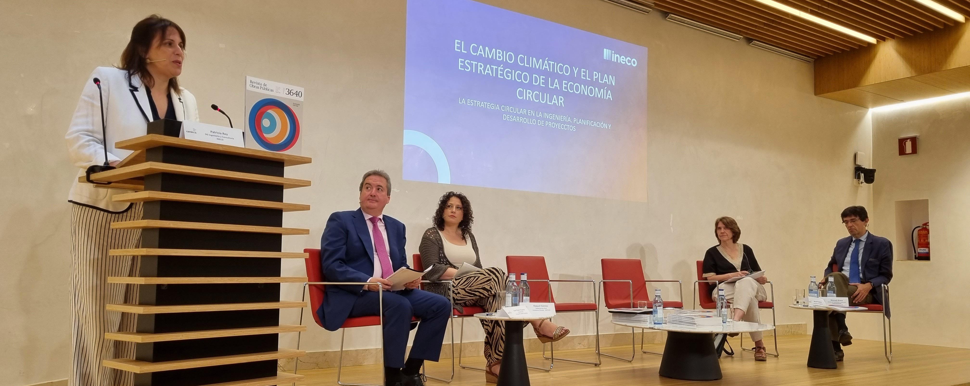 Patricia Rey, durante su ponencia