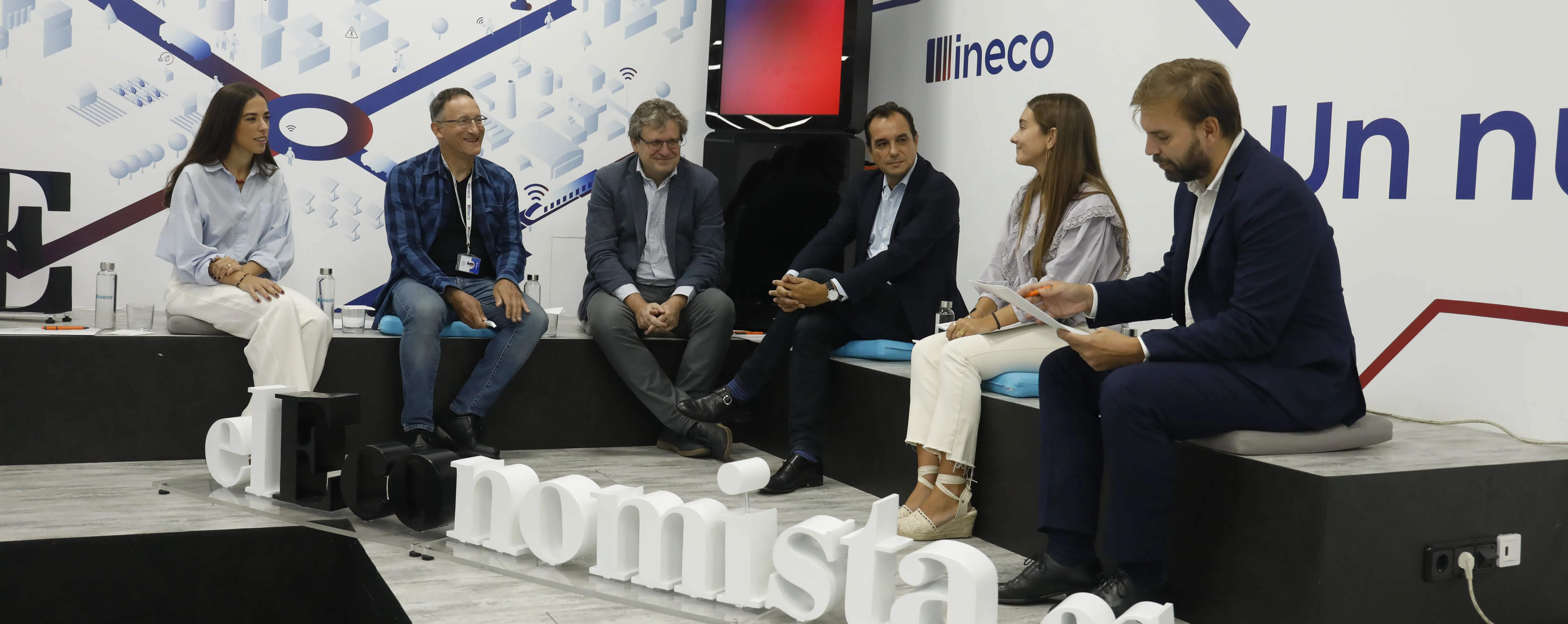 "Un país capaz de reunir talento público técnico y tecnológico cualificado es un país con capacidad para tener una voz propia”, ha destacado el presidente de Ineco durante el encuentro.