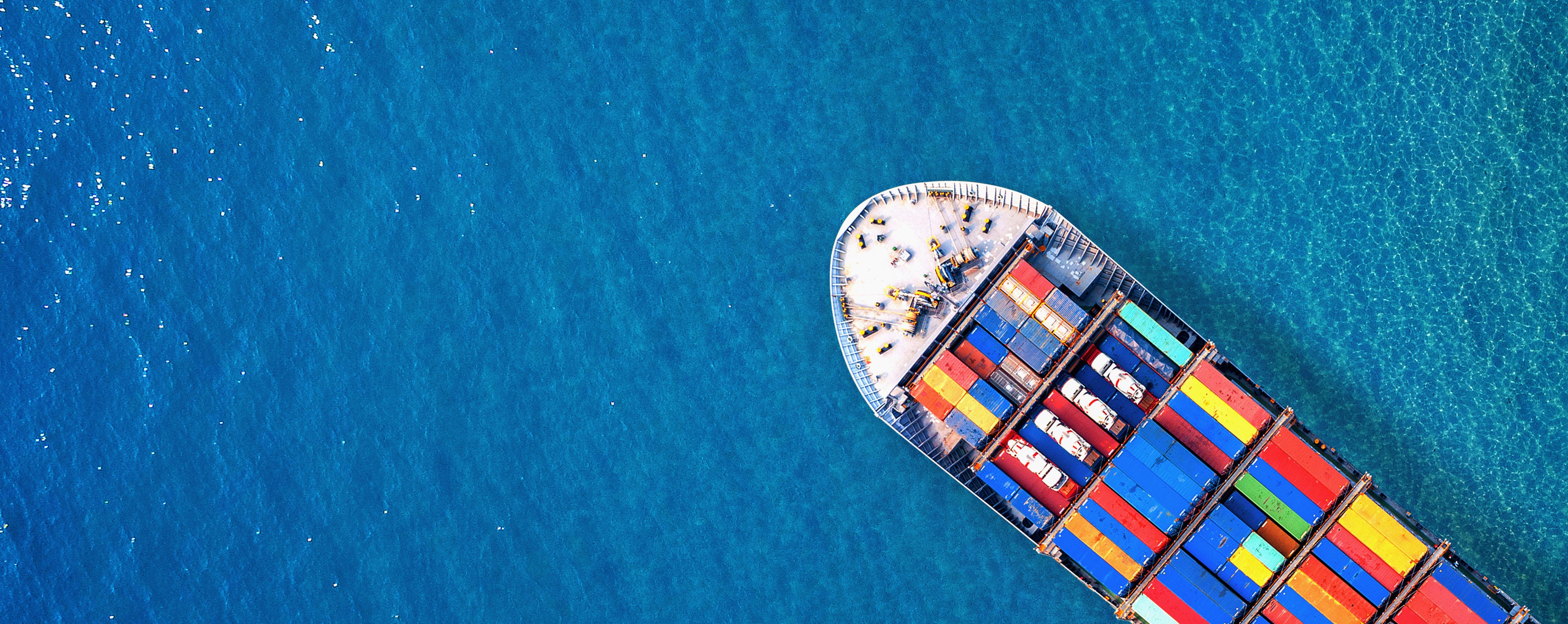 El transporte marítimo representa cerca del 80% del total de las mercancías transportadas en términos de toneladas.