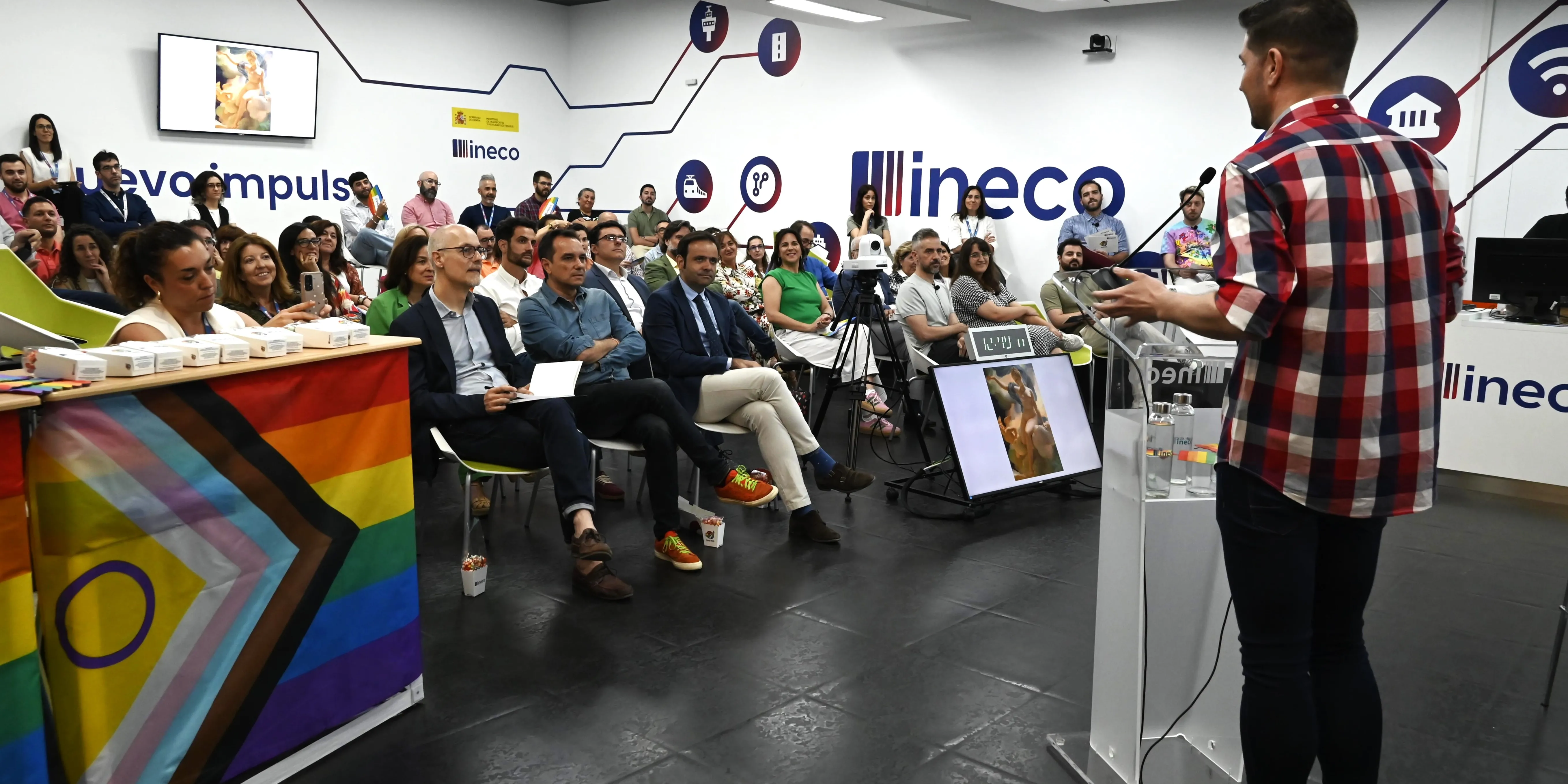 Un instante del acto de presentación de la red