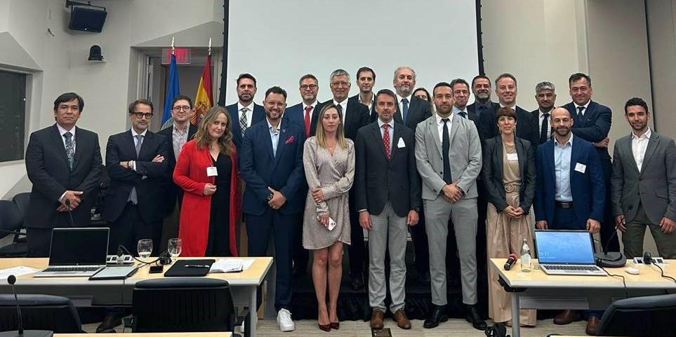 Imagen de la delegación comercial
