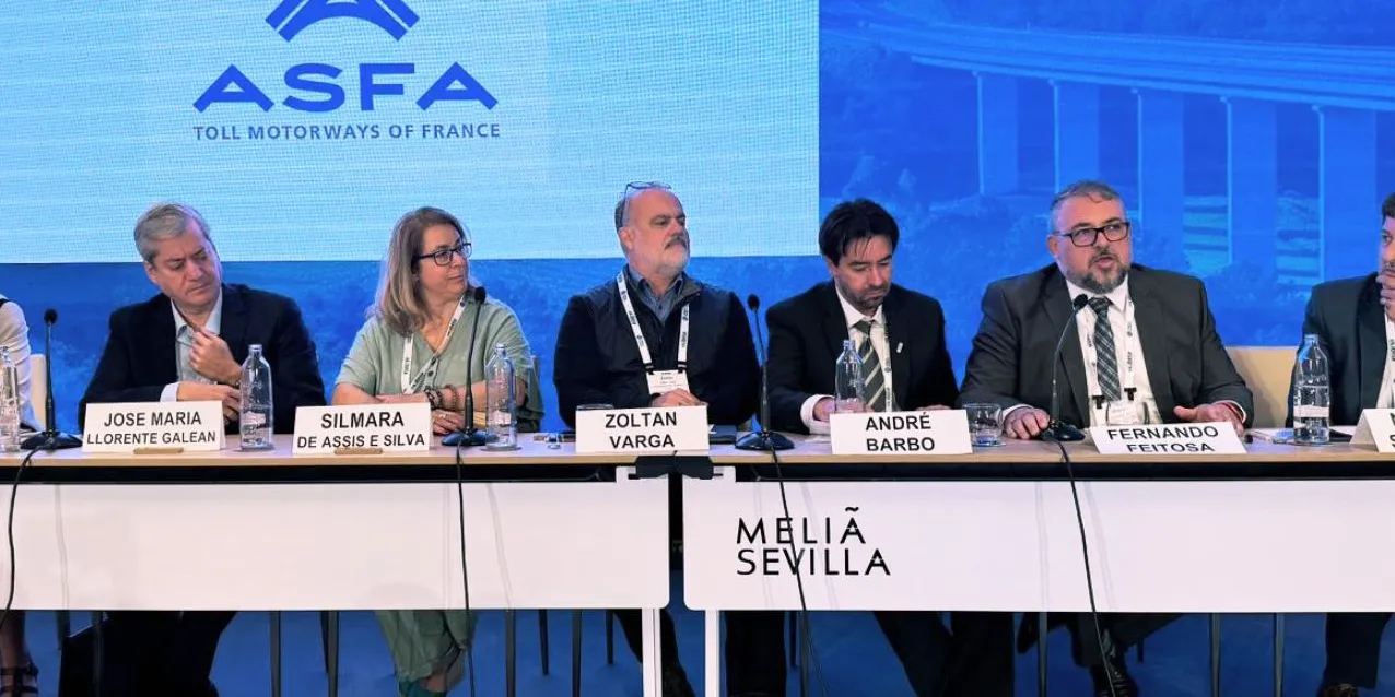 This work represents a significant design challenge, as it includes a 180 km route at high altitude, with dozens of viaducts and more than 35 km of tunnels.