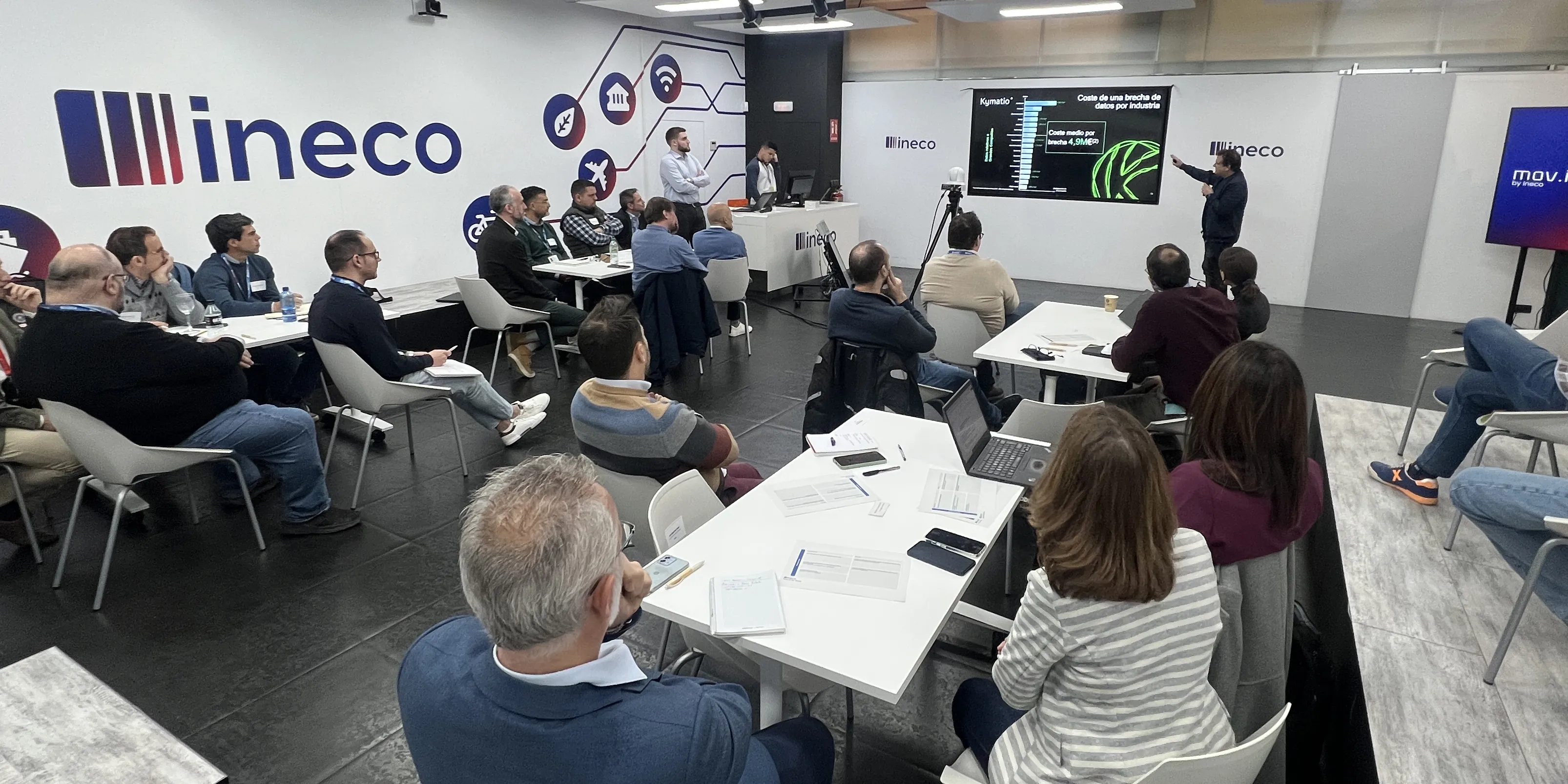 The session highlighted the importance of collaboration between companies and administrations to develop joint strategies to guarantee security in the digital ecosystem