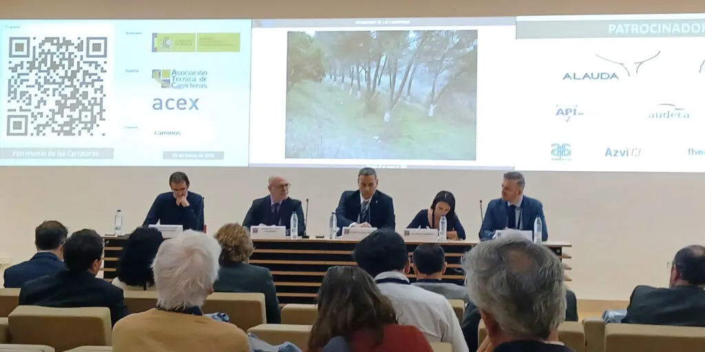 Technical Conference on Road Heritage. Professional Association of Civil Engineers, Madrid