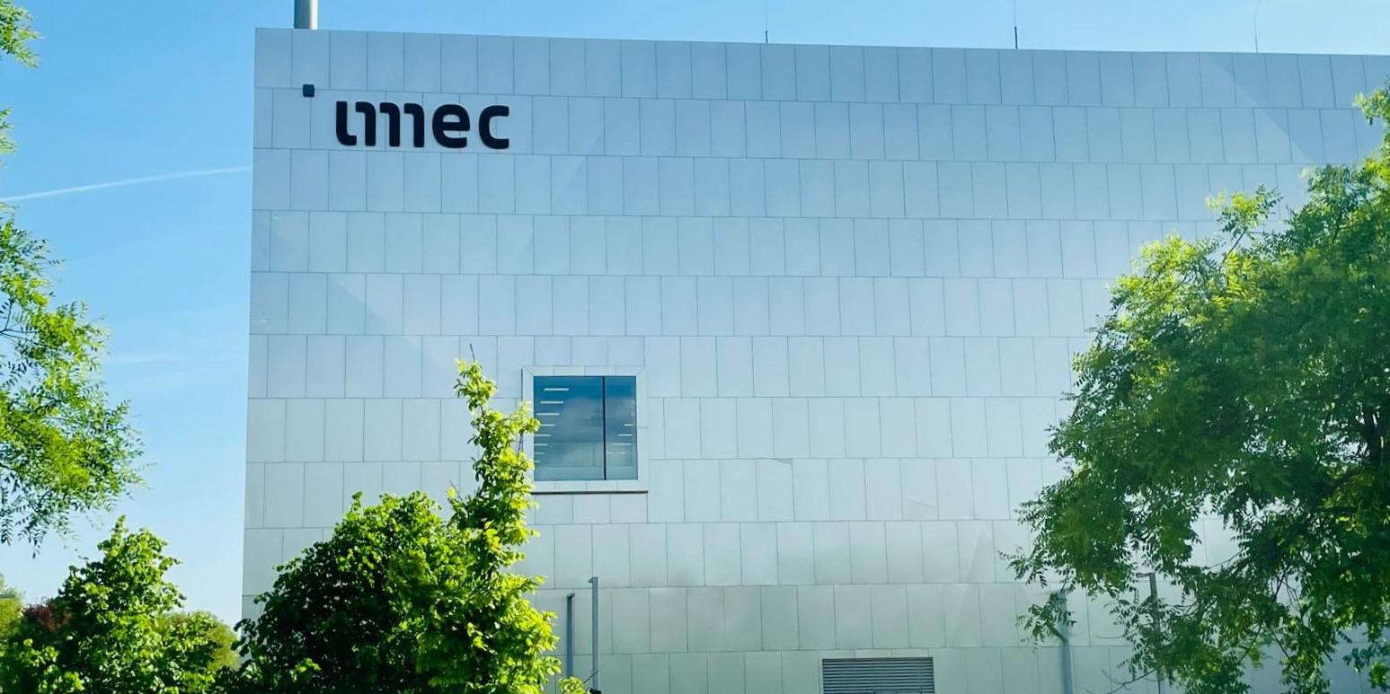 Visita al centro de innovación de Imec en Lovaina, Bélgica