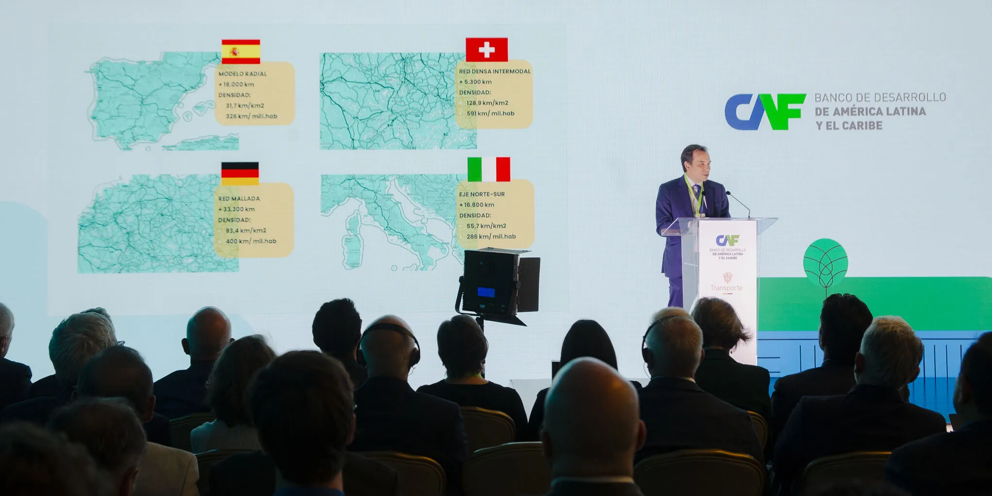 The speech by Ineco's president, Sergio Vázquez Torrón, who opened the event, emphasised that there is no single recipe for railway development.