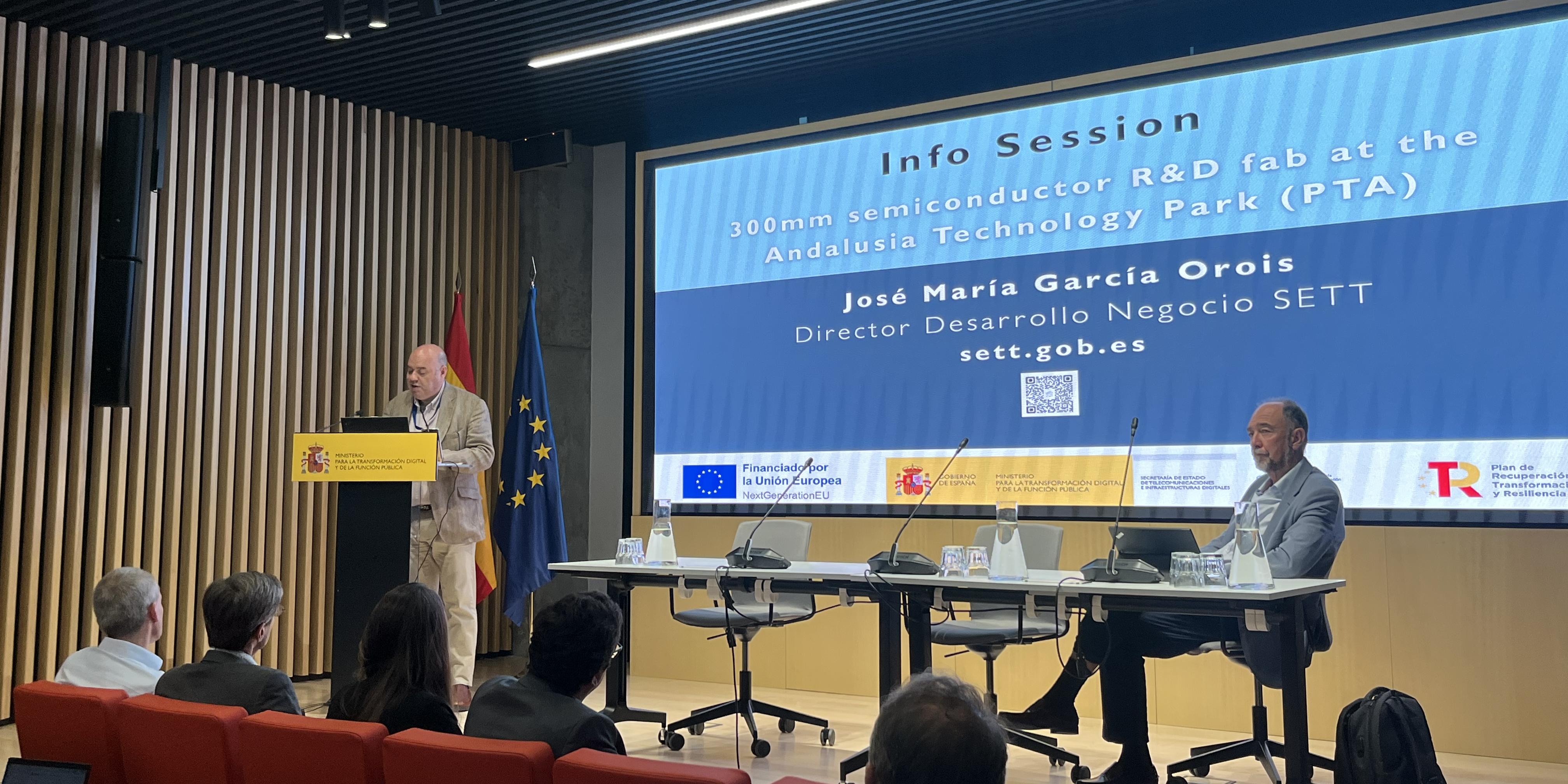 José María García Orois and Javier Pérez Diestro, during the presentation