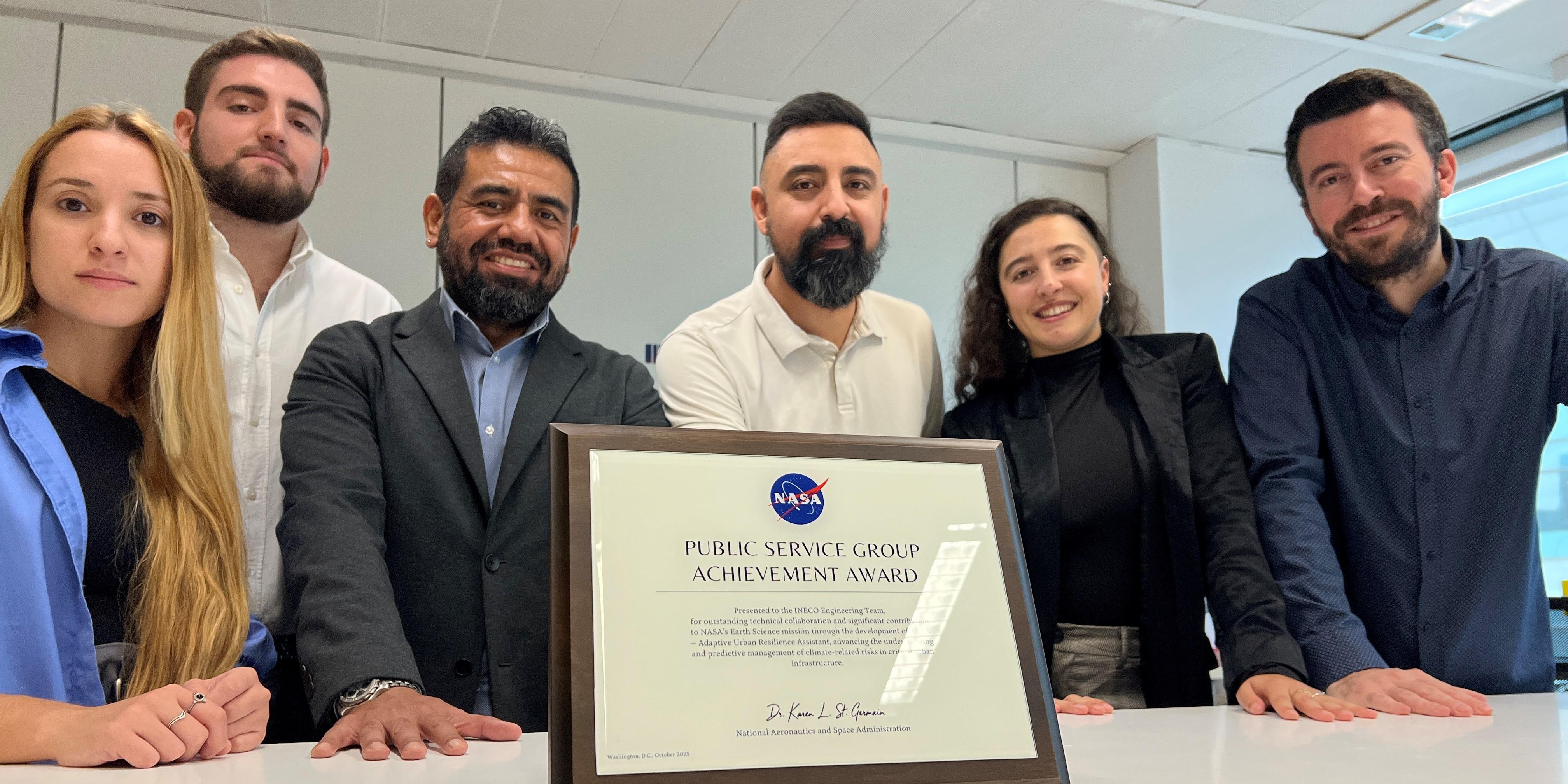 Imagen del equipo que ha desarrollado AURA