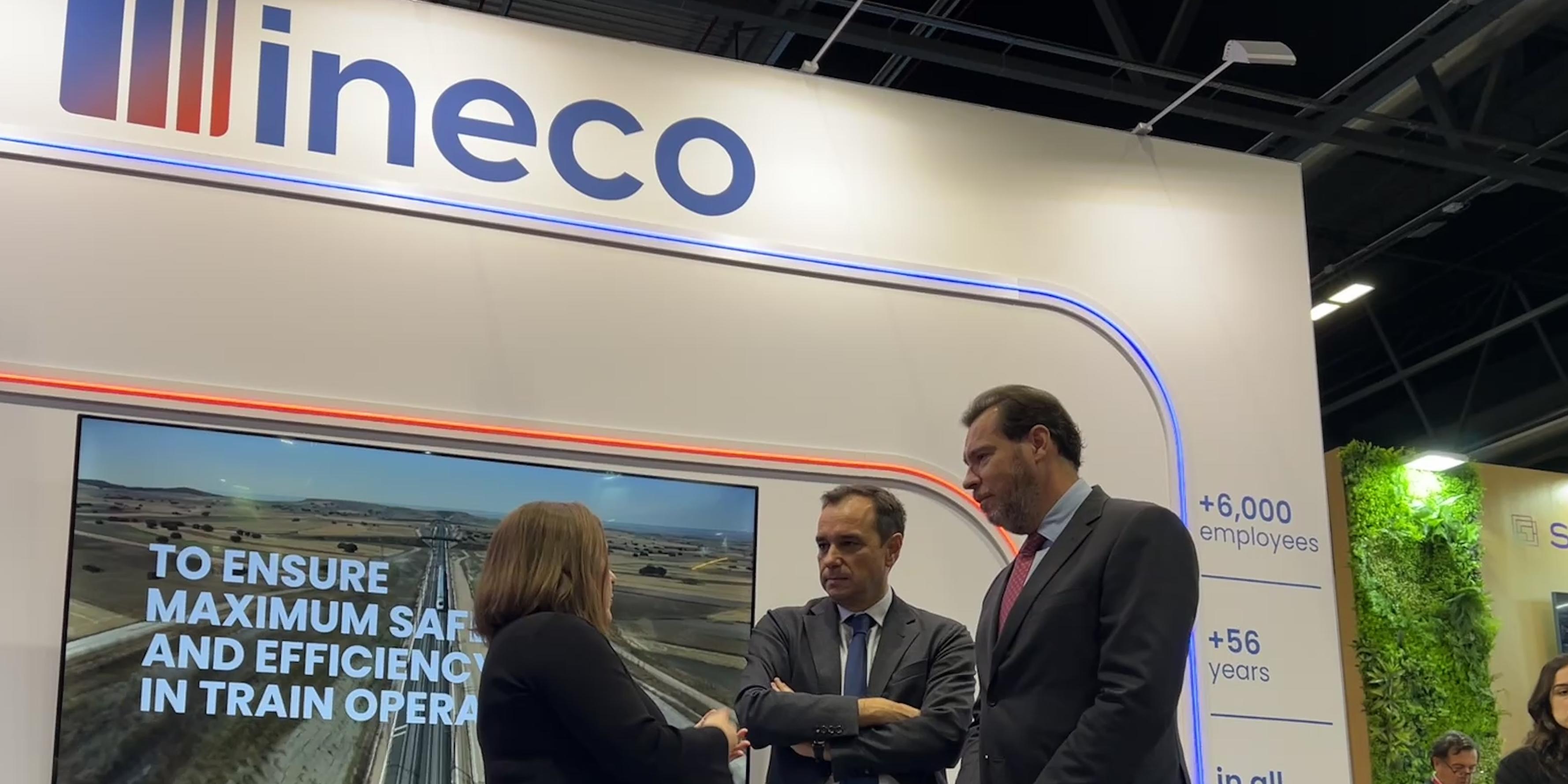 The Minister of Transport and Sustainable Mobility visited Ineco’s stand