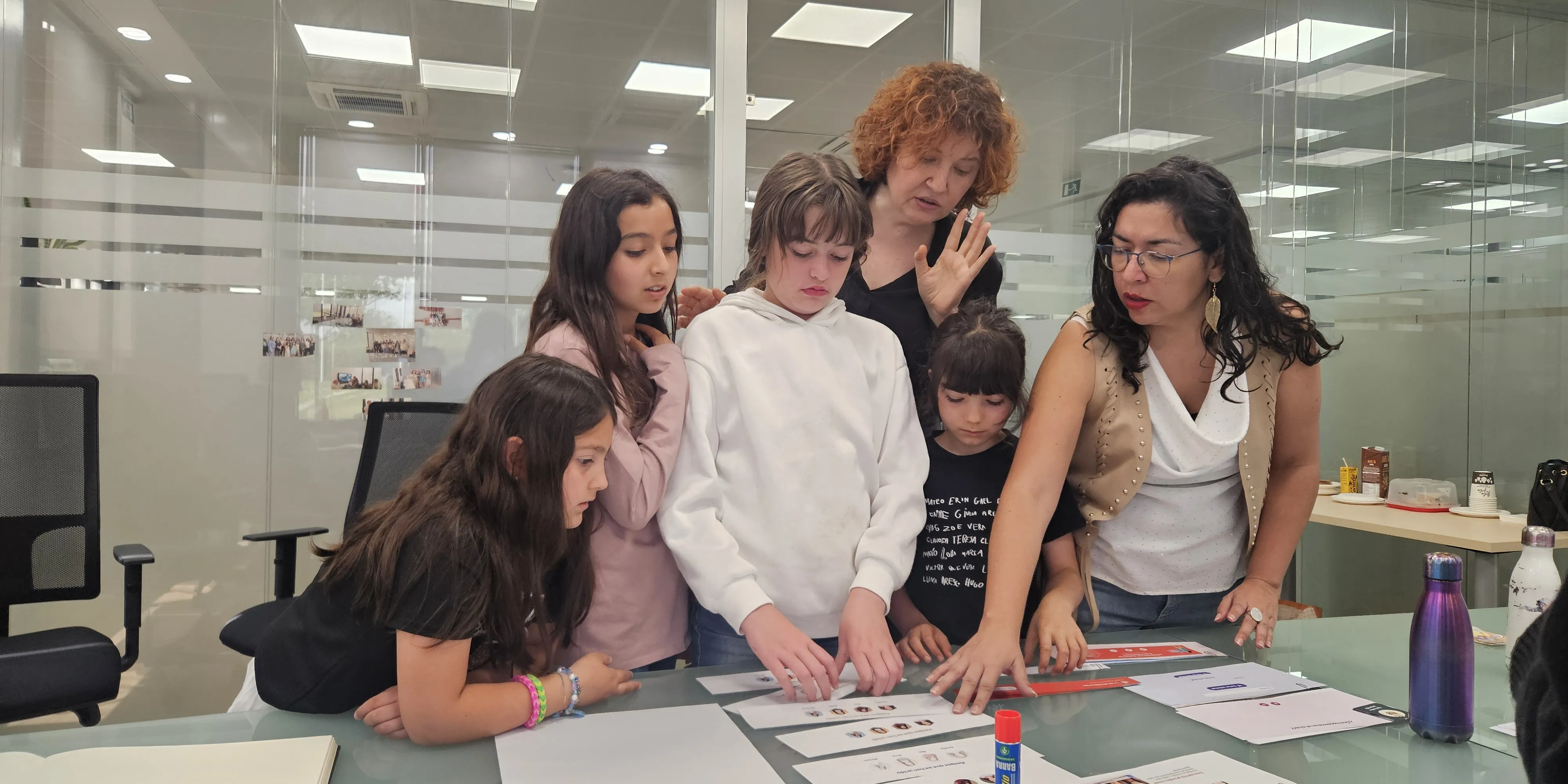 Esta iniciativa forma parte del compromiso de Ineco con la promoción de la igualdad de oportunidades y el impulso de las vocaciones STEM entre las nuevas generaciones.