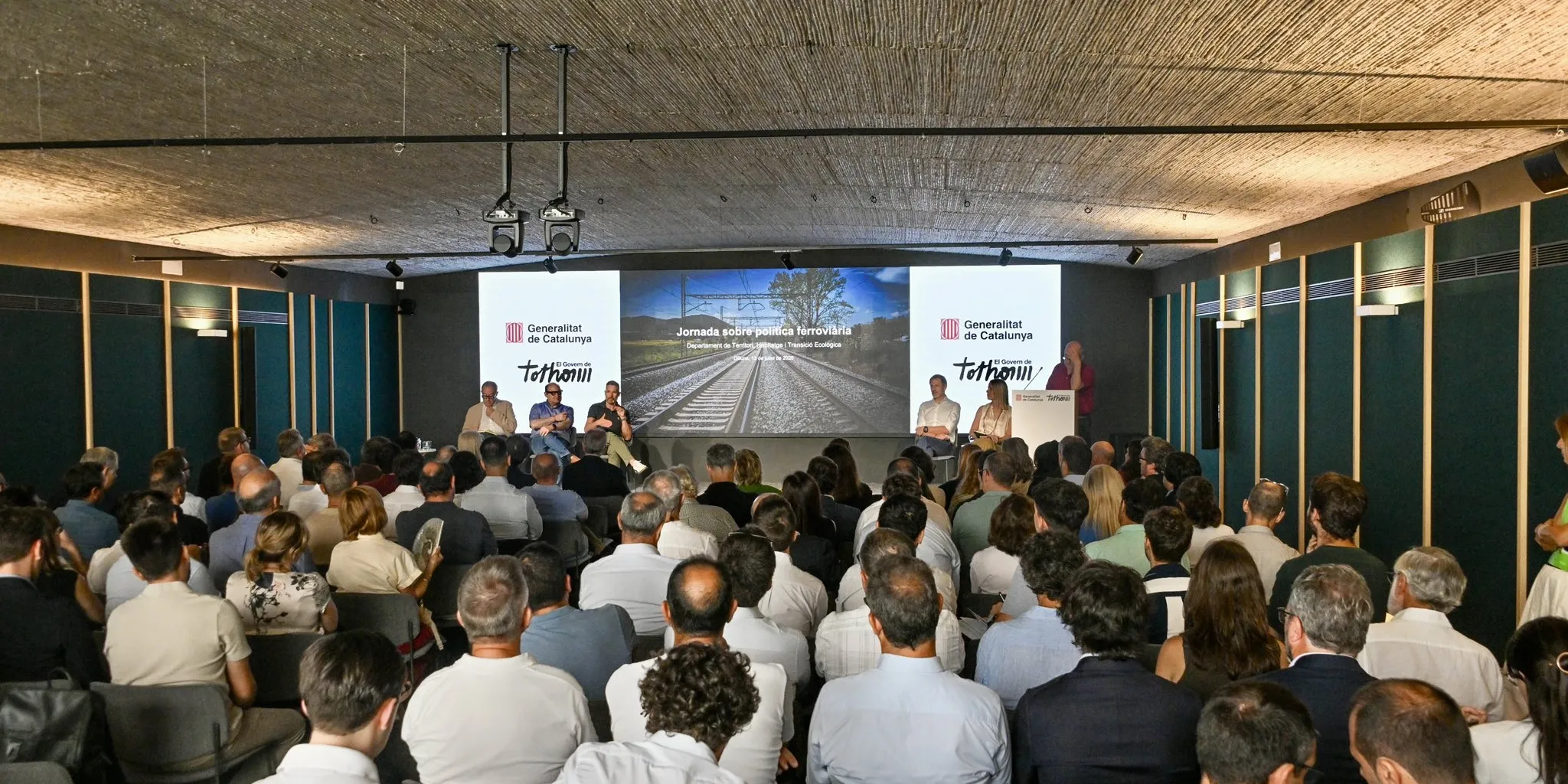 Anna Sánchez Álvarez, Ineco’s Territorial Manager for Catalonia and Conventional Network Maintenance Manager, presented a review of the first five years of the plan.