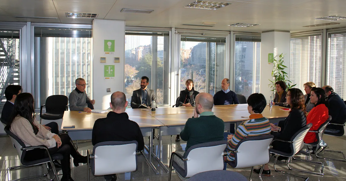 Ineco une fuerzas con SEPES para impulsar la Operación Campamento