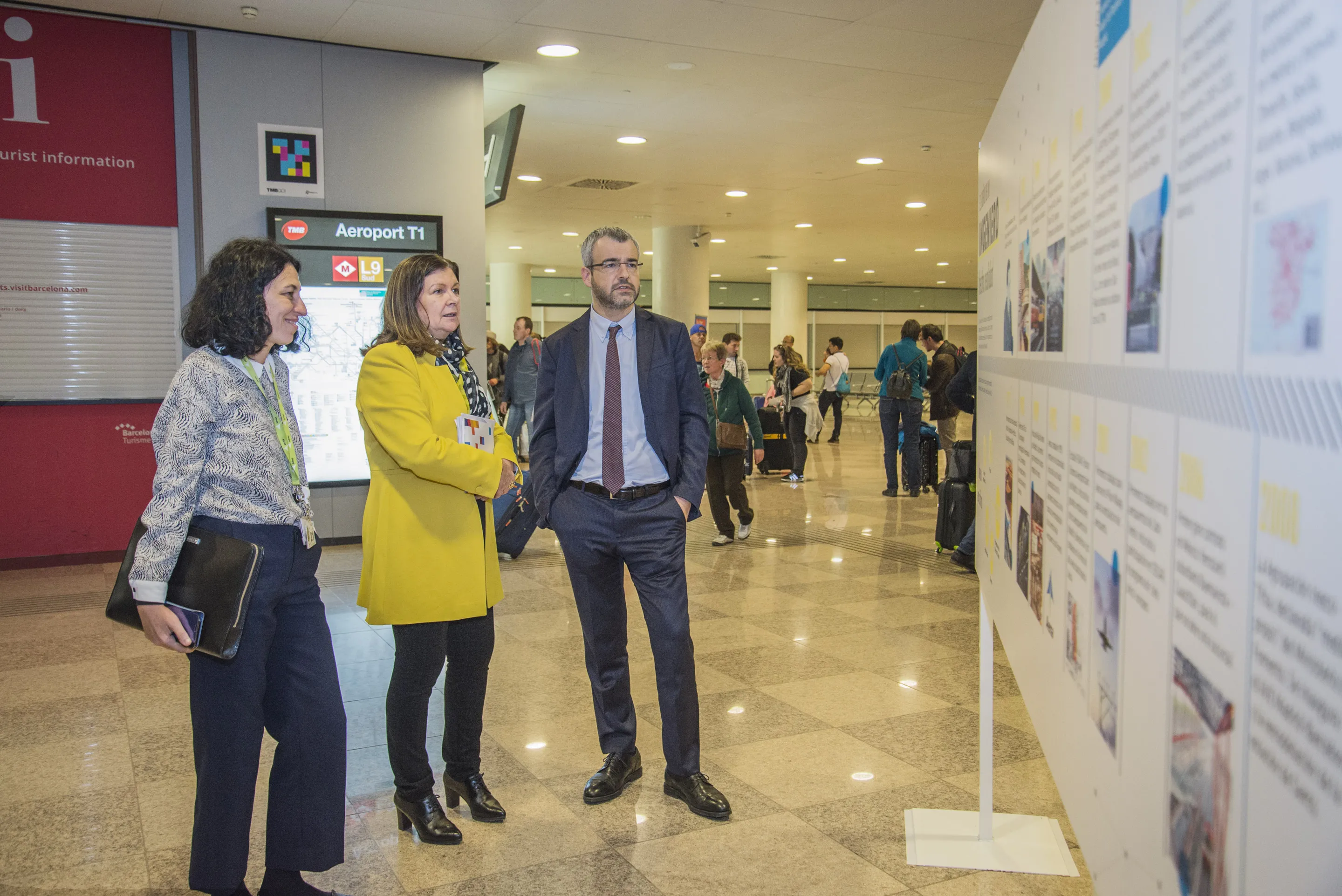 Segunda parada de la exposición dedicada a los 50 años de Ineco