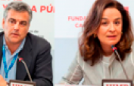 Jesús Silva y Ana Rojo, durante sus intervenciones en el encuentro